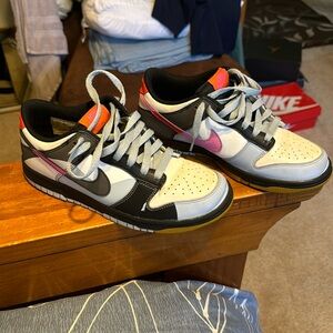 Nike dunks kids 6.5